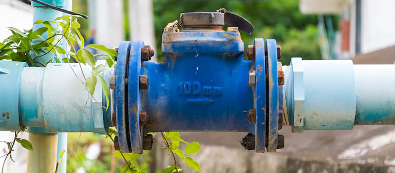 New Hot Water Mains Connection Services in Downsview, Toronto